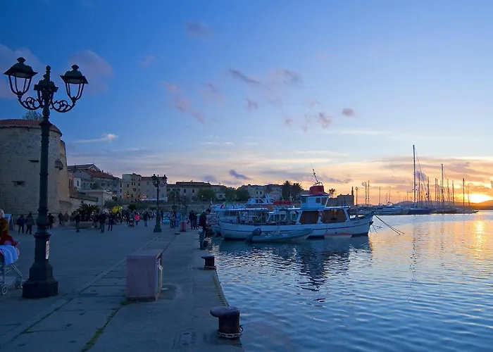 Gli Oleandri Tatil Evi Alghero